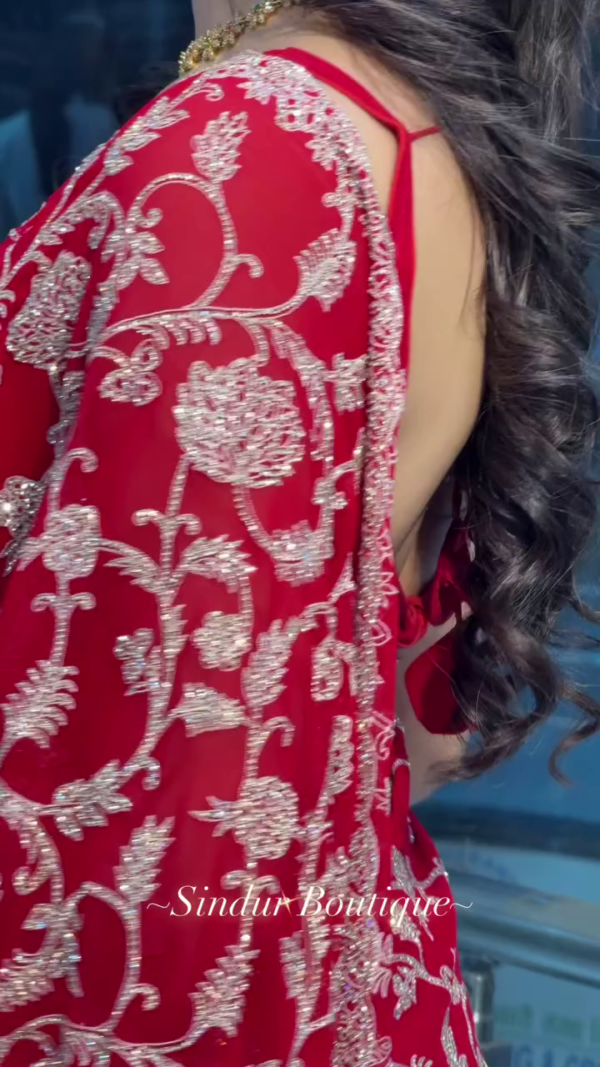 ✨ Exquisite Banarasi Silk Saree – A Timeless Treasure! ✨ - Image 7