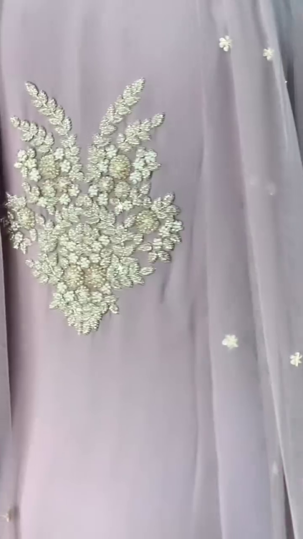 Effortless Elegance For Every Celebration! 💜 - Image 4