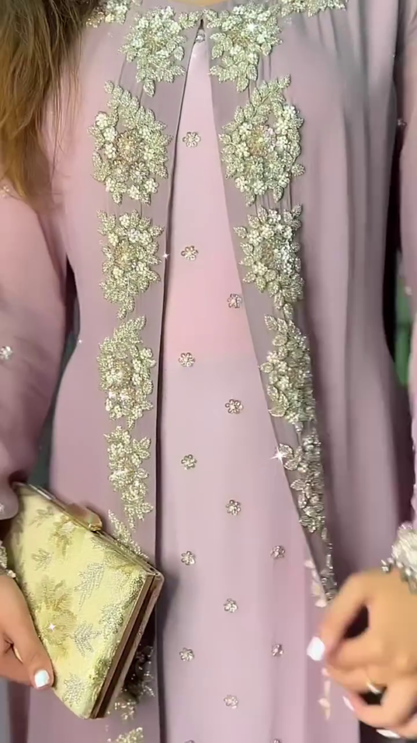 Effortless Elegance For Every Celebration! 💜
